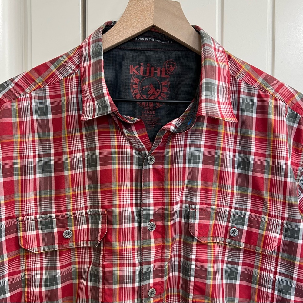 Kuhl Mens Eluxur Short Sleeve Button Down Shirt in Red Plaid, Size L - Picture 8 of 9